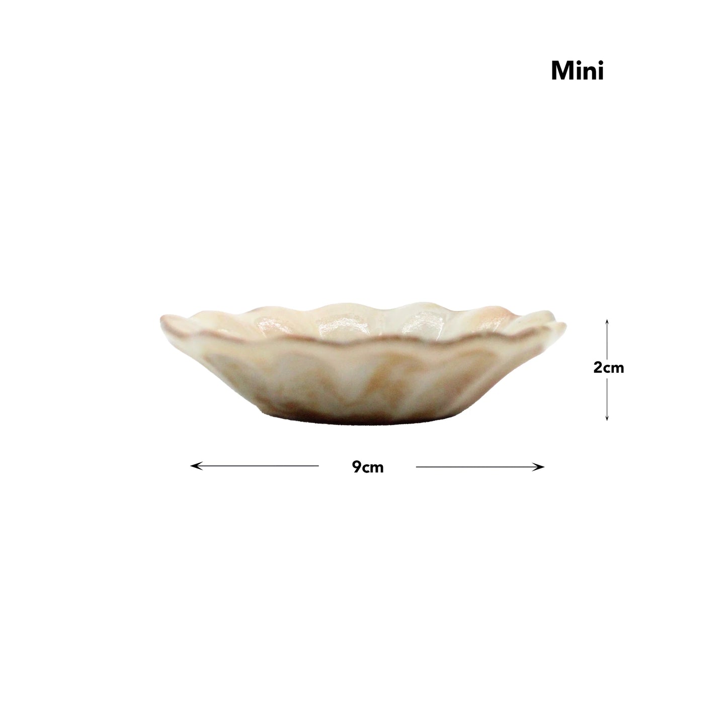 The Flower Plates - Iron Scatter are small Japanese ceramic dishes with scalloped, flower-shaped edges, inspired by Shigaraki pottery. Each plate measures 9 cm in diameter and 2 cm in height.