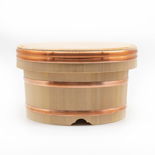 The Ohitsu Cypress Wood Rice Bowl with Lid, featuring copper bands and designed for sushi rice preparation, is shown against a plain white background.
