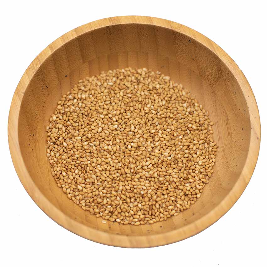 Wadaman Furikake Shoyu Sesame 30g—uncooked sesame seeds ideal for sprinkling on furikake or enjoying with a splash of soy sauce.