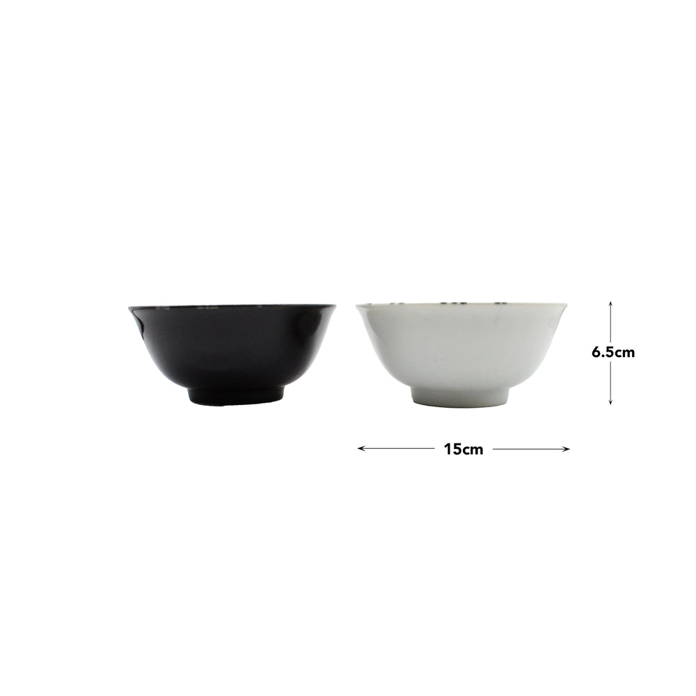 
                  
                    The Sakura Blossom Bowls Gift Set – Black & White features two ceramic bowls, each 15 cm in diameter and 6.5 cm high, elegantly placed side by side for a stylish Japanese-inspired presentation.
                  
                