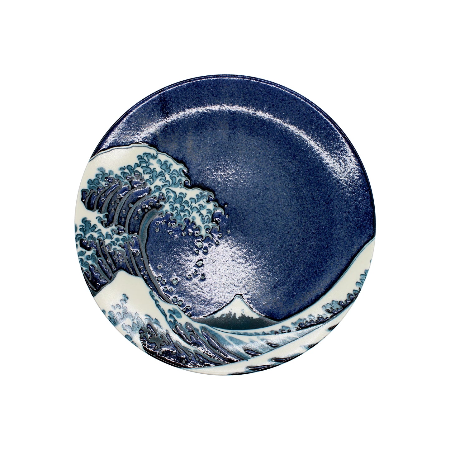 
                  
                    The Large Plate - Great Wave Design Blue is a Minoyaki porcelain plate featuring a blue and white motif inspired by Hokusai’s iconic Great Wave off Kanagawa.
                  
                