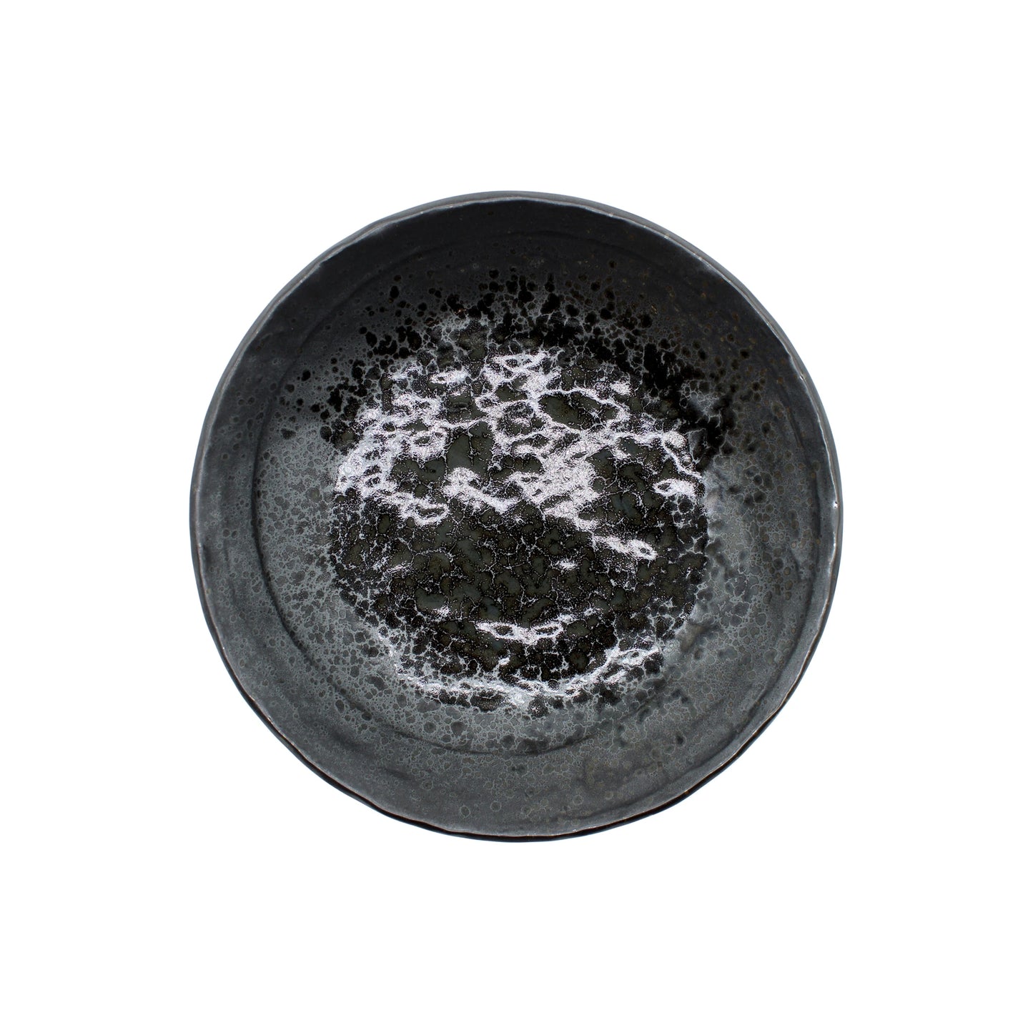 
                  
                    The Ramen Bowl - Black Pearl is a round, dark Minoyaki porcelain bowl featuring a textured, speckled interior, displayed against a white background.
                  
                