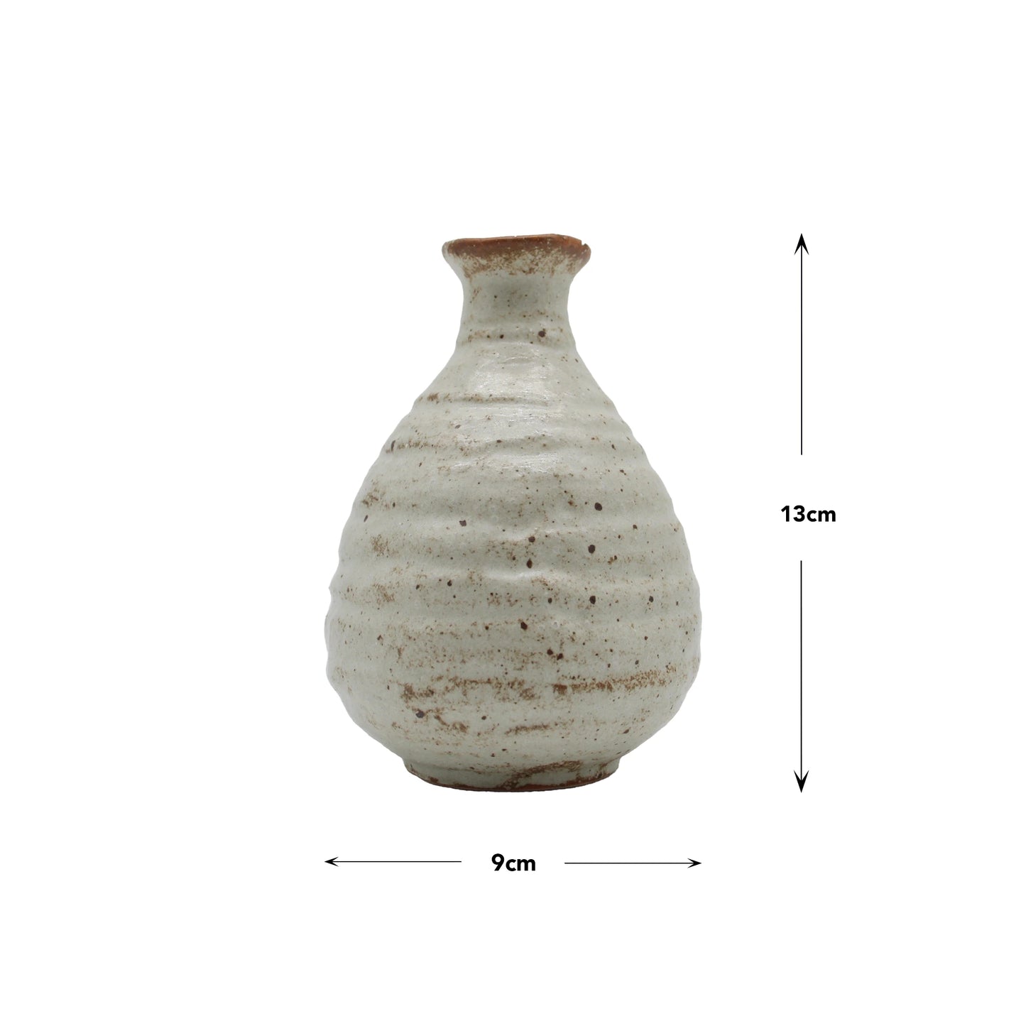 Off-white Minoyaki Sake Carafe - White Sand with a ribbed body and speckled texture, measuring 13cm in height and 9cm in width.