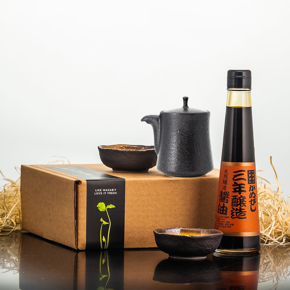 3 Year Aged Soy Sauce with Pourer & Dishes