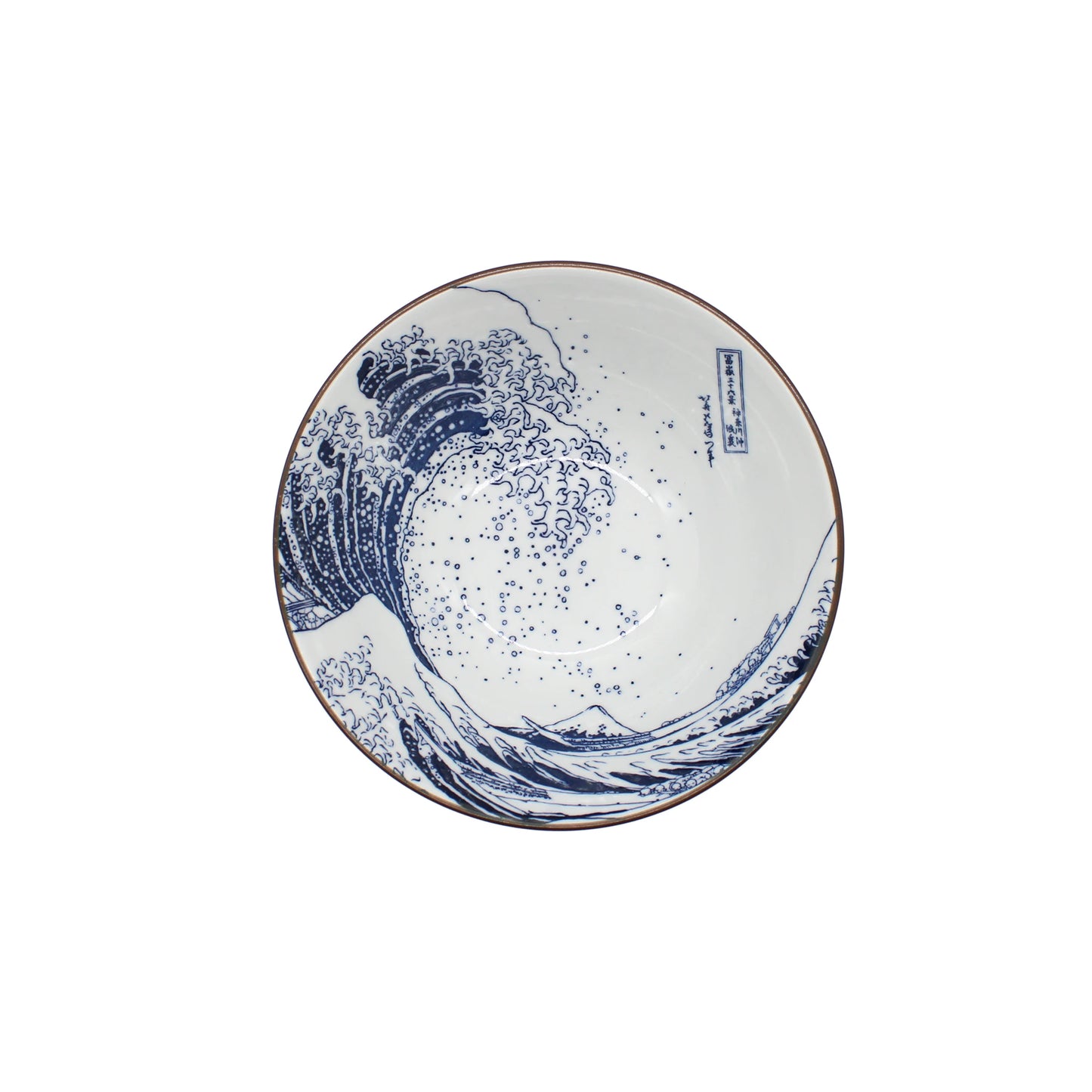 The Udon bowl - Great Wave Design White is a Minoyaki porcelain bowl with a blue and white pattern inspired by the famous Great Wave, reflecting the elegance of Japanese ukiyo-e art.