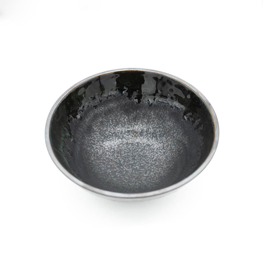 The Udon Bowl - Matt Black with Shiny Edge features a handmade design, slightly textured glossy interior, and smooth matte exterior. Displayed on a white background, its also dishwasher safe for easy cleaning.